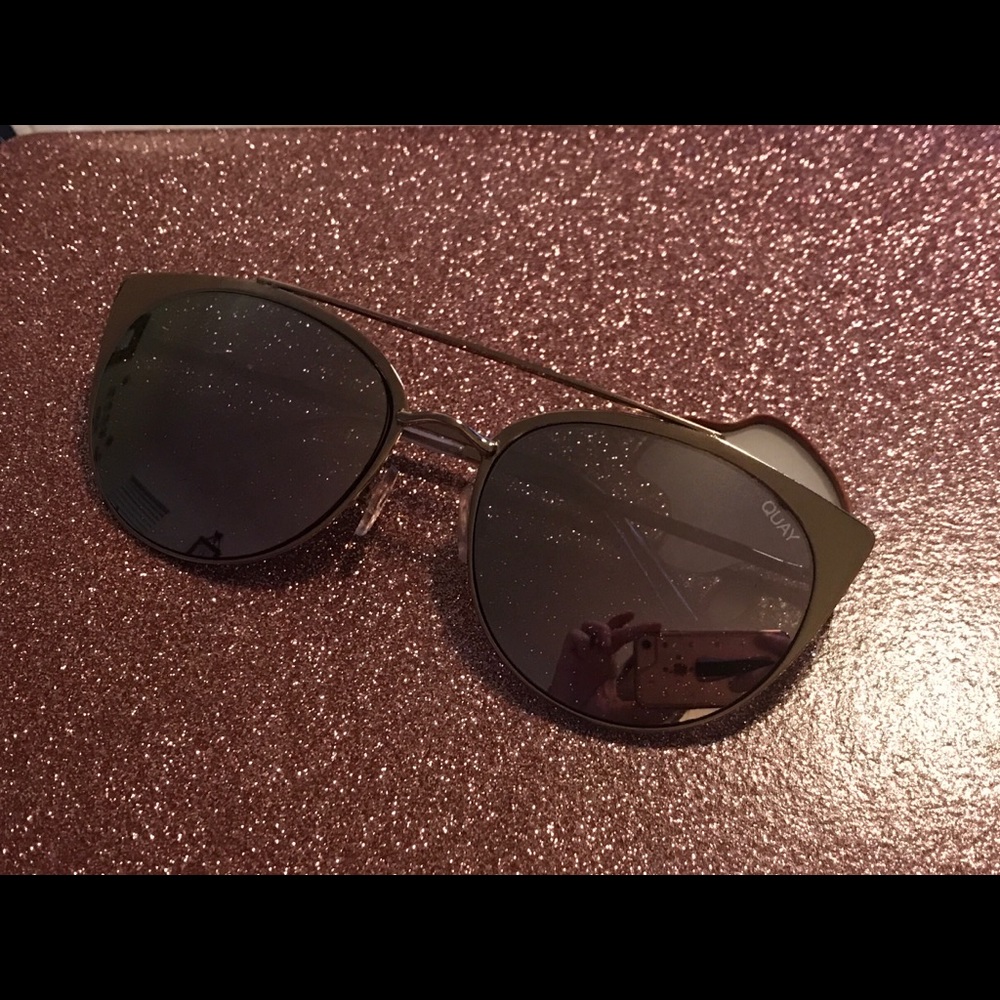 Quay Tell Me Why Sunnies Gold
